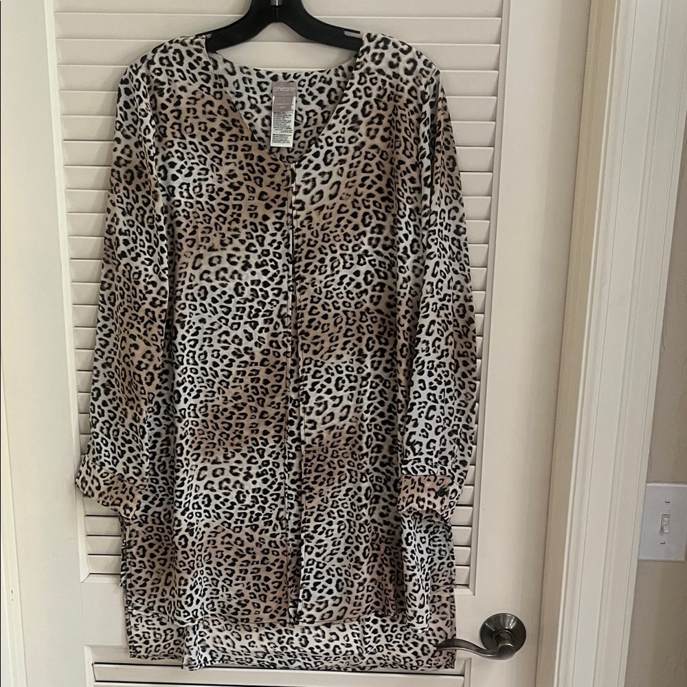 Chico's Leopard Print Blouse - Black and Cream tunic length flowy
